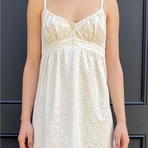 brandy melville arianna floral dress